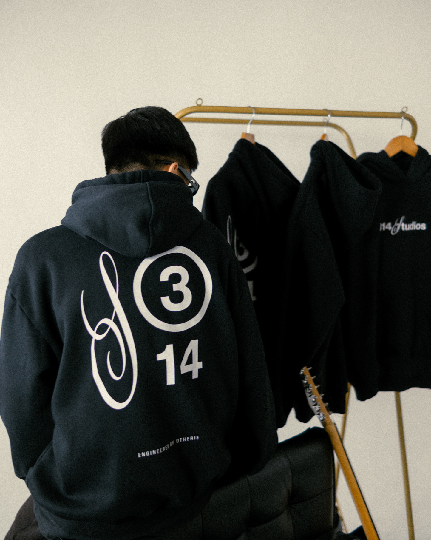 "314" in Black