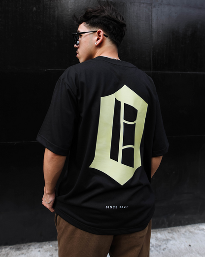 "Royal" Tee in Black